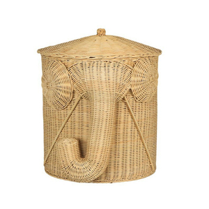 Elephant shaped natural rattan storage basket